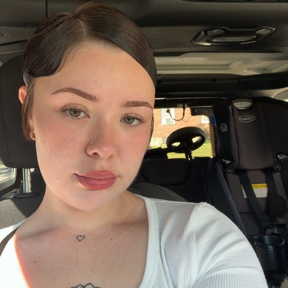 Meet your Posher, Samanthaa